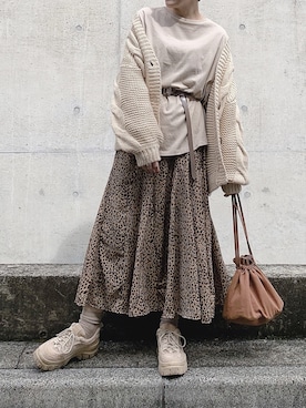 「ANAP（アナップ）の袖がかわいいです◎（カーディガン/ボレロ、ベージュ系）」を使った、yokopiさん（レディース・150cm）の秋コーディネート