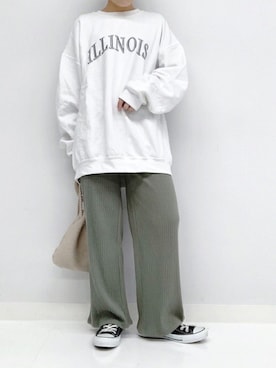 「Kastane（カスタネ）のアイテム（スウェット、ホワイト系）」を使った、yokopiさん（レディース・150cm）の秋コーディネート