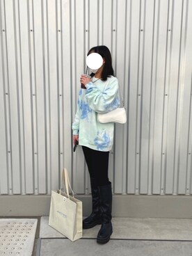 「BEAMS（ビームス）のアイテム（スウェット、ブルー系）」を使った、mさん（レディース・162cm）の春コーディネート