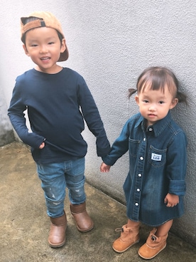 「むすこーで」｜「アイテム（シャツワンピース）」を使った、mooochikooさん（キッズ・110cm）の秋コーディネート