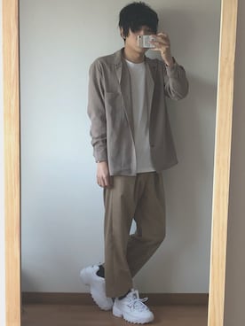 「Hanes」｜「アイテム（スラックス）」を使った、トッキー♪♯さん（メンズ・177cm）の春コーディネート