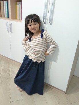「BACK NUMBER（バックナンバー）のアイテム（スカート）」を使った、HuangYa-Linさん（キッズ・110cm）の春コーディネート