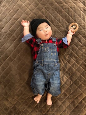 「赤チェック」｜「アイテム（サロペット/オーバーオール）」を使った、woooさん（キッズ・70cm）の冬コーディネート