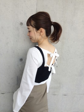 「MEER.（メーア）のアイテム（Tシャツ/カットソー、ホワイト系）」を使った、下島麻子さん（レディース・159cm）の春コーディネート