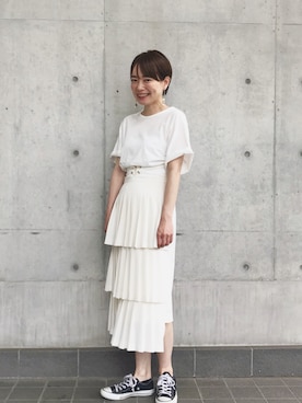 「CLANE（クラネ）のアイテム（スカート、ホワイト系）」を使った、下島麻子さん（レディース・159cm）の夏コーディネート