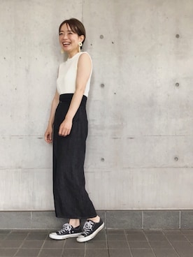 「TODAYFUL（トゥデイフル）のアイテム（ニット/セーター、ホワイト系）」を使った、下島麻子さん（レディース・159cm）の秋コーディネート