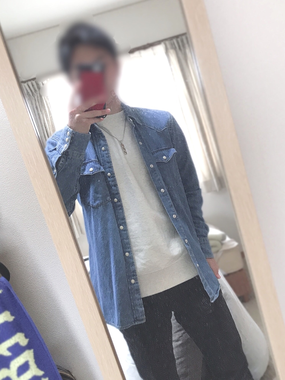 「春コーデ、黒スキニー最強」｜「GUのアイテム（デニムジャケット、ブルー系）」を使った、yasuさん（メンズ・158cm）の春コーディネートの1枚目の写真