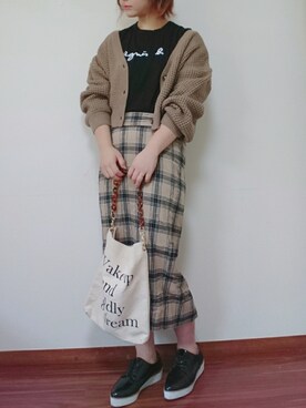 yuu ！ is wearing Another Edition "【展開店舗限定】チェーンショルダーロゴバッグ"