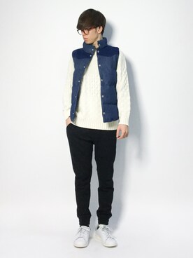 「URBAN RESEARCH Sonny Label（アーバンリサーチサニーレーベル）のアイテム（ダウンベスト）」を使った、hiroさん（メンズ・174cm）の冬コーディネート