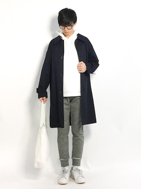 「グレーパンツ」｜「アイテム（その他アウター）」を使った、hiroさん（メンズ・174cm）の春コーディネート