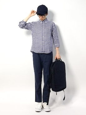 「アイテム（バックパック/リュック、ブルー系）」を使った、hiroさん（メンズ・174cm）の春コーディネート