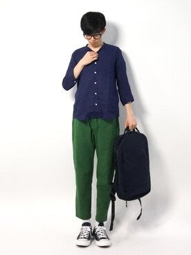 「アイテム（バックパック/リュック、ブルー系）」を使った、hiroさん（メンズ・174cm）の春コーディネート