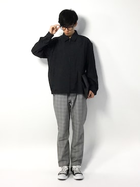 「グレーパンツ」｜「アイテム（ブルゾン）」を使った、hiroさん（メンズ・174cm）の春コーディネート