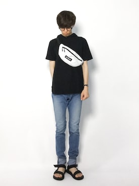 「プルオーバーパーカー」｜「アイテム（チノパンツ）」を使った、hiroさん（メンズ・174cm）の夏コーディネート