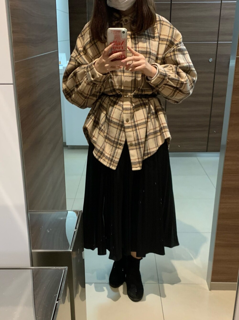 「大人カジュアル、おしゃれさんと繋がりたい、シンプル、オフィスカジュアル、ootd、カジュアル、CPOジャケット、チェック、秋のコーデ、秋コーデ」｜「Honeysのゆるチェックシャツ（シャツ/ブラウス、ベージュ系）」を使った、yuk.さん（レディース・156cm）の秋コーディネートの1枚目の写真