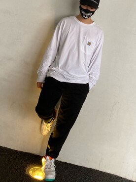 「Carhartt（カーハート）のCarhartt LSTEE/カーハート ポケット付きロゴ ロンT（T Shirts、ホワイト系）」を使った、おちゃづけ。さん（メンズ・170cm）の秋コーディネート