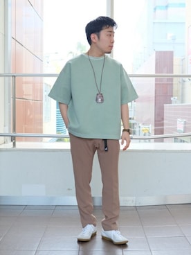 「MYSTERY RANCH（ミステリーランチ）のアイテム（アナログ腕時計）」を使った、COZYさん（メンズ・165cm）の春コーディネート