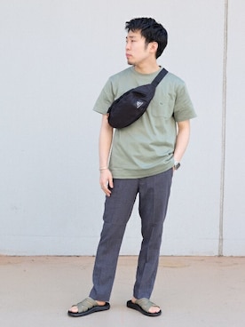 「アイテム（サンダル、グリーン系）」を使った、COZYさん（メンズ・165cm）の春コーディネート