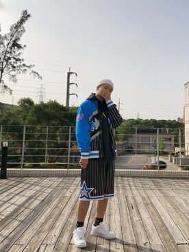 「Mitchell&Ness（ミッチェル&ネス）のアイテム（パンツ）」を使った、Bc 🇹🇼さん（メンズ・185cm）の秋コーディネート