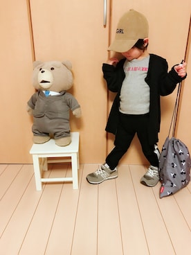 「NEW BALANCE（ニューバランス）の◆new balance KV996（スニーカー）」を使った、re_riさん（キッズ・90cm）の冬コーディネート