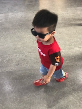 「BABIATORS（ベビエータース）のアイテム」を使った、奥特大力さん（キッズ・90cm）の夏コーディネート