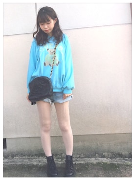 「chanel」｜「アイテム（スウェット）」を使った、おっちょさん（レディース・158cm）の春コーディネート