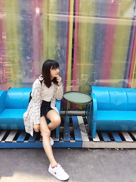 「5（ファイブ）のアイテム（ピーコート）」を使った、Ms.Dora さん（レディース・156cm）の春コーディネート