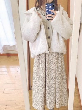 「小花柄ワンピース」｜「アイテム（その他アウター）」を使った、みほさん（レディース・157cm）の冬コーディネート