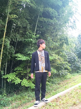 「卍のアイテム（ミリタリージャケット、その他）」を使った、GANDEN SUZUさん（メンズ・172cm）の秋コーディネート