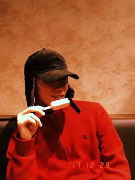 「RALPH LAUREN（ラルフ ローレン）のアイテム（ニット/セーター、レッド系）」を使った、GANDEN SUZUさん（メンズ・172cm）の冬コーディネート