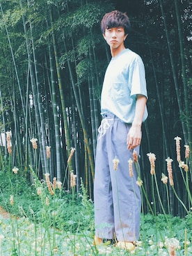 「niko and...（ニコアンド）のアディコットビッグTシャツ【niko and ...】（Tシャツ/カットソー、グリーン系）」を使った、GANDEN SUZUさん（メンズ・172cm）の夏コーディネート