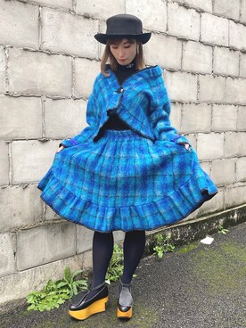 「KENZO」｜「アイテム（スカート）」を使った、スーパーミルクちゃんさん（レディース・162cm）の秋コーディネート