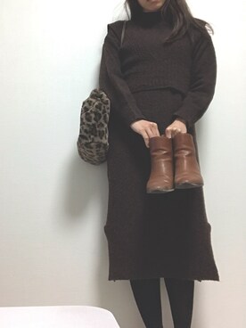 「しまむら（シマムラ）のアイテム（ワンピース、ブラウン系）」を使った、sayaさん（レディース・164cm）の冬コーディネート