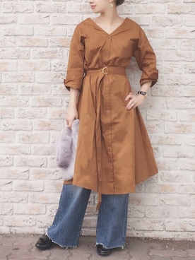 「Ungrid（アングリッド）のカットオフワイドデニム（デニムパンツ）」を使った、陽さん（レディース・156cm）の秋コーディネート