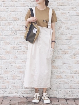 スニーカーを使った ジャンパーワンピース のレディース人気ファッションコーディネート Wear