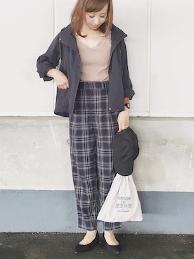 「MAISON DE REEFUR（メゾンドリーファー）のアイテム（財布/小物）」を使った、陽さん（レディース・156cm）の秋コーディネート