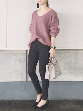 ニット セーターを使った モーヴピンク の人気ファッションコーディネート Wear