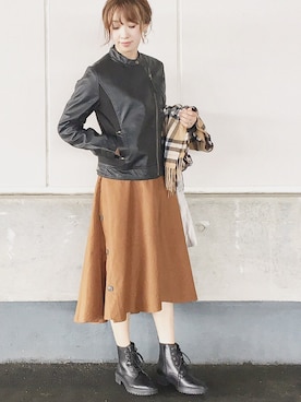 「URBAN RESEARCH Sonny Label（アーバンリサーチサニーレーベル）のアイテム（ライダースジャケット）」を使った、陽さん（レディース・156cm）の秋コーディネート