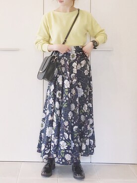 「GRL（グレイル）の花柄フレアスカート（スカート）」を使った、陽さん（レディース・156cm）の春コーディネート