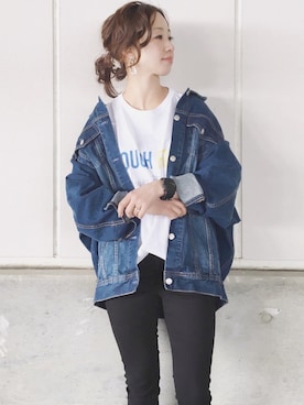 「コラボTシャツ」｜「アイテム（ジャケット/アウター）」を使った、陽さん（レディース・156cm）の春コーディネート