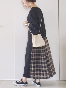 「corners」｜「アイテム（腕時計）」を使った、陽さん（レディース・156cm）の秋コーディネート