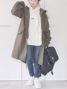 「CASPER JOHN（キャスパージョン）のアイテム（モッズコート）」を使った、陽さん（レディース・156cm）の秋コーディネート