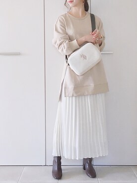 「via j（ヴィアジェイ）のアイテム（アクセサリー）」を使った、陽さん（レディース・156cm）の秋コーディネート