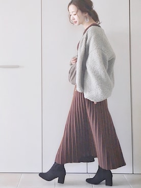 「natural couture（ナチュラルクチュール）の配色ニットプリーツワンピース（ワンピース）」を使った、陽さん（レディース・156cm）の秋コーディネート
