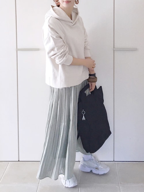 顔が大きい女子がやってはいけないコーデ コンプレックスがある人の為のコーデ情報のお気に入りフォルダ Wear