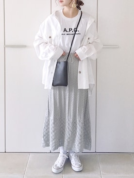 「Ungrid（アングリッド）のアイテム（ピアス（両耳用））」を使った、陽さん（レディース・156cm）の春コーディネート