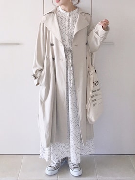 「ワンピース×スニーカー」｜「アイテム（トレンチコート）」を使った、陽さん（レディース・156cm）の春コーディネート