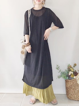 「シアーワンピース」｜「アイテム（腕時計）」を使った、陽さん（レディース・156cm）の夏コーディネート