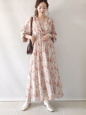 「corners」｜「アイテム（腕時計）」を使った、陽さん（レディース・156cm）の秋コーディネート