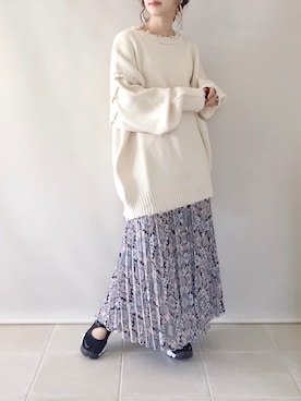 「CORNERS（コーナーズ）のアイテム（スカート）」を使った、陽さん（レディース・156cm）の秋コーディネート